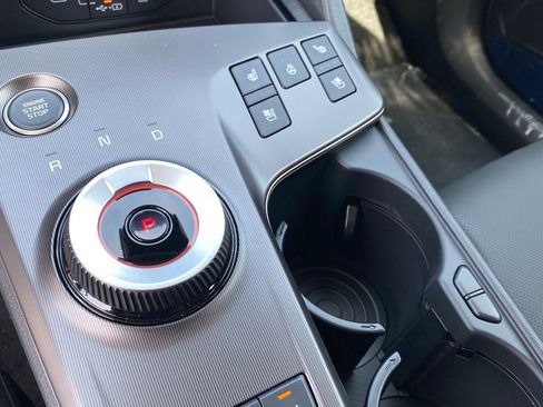 New 2026 Kia Sportage SX Prestige AWD/4WD image 18