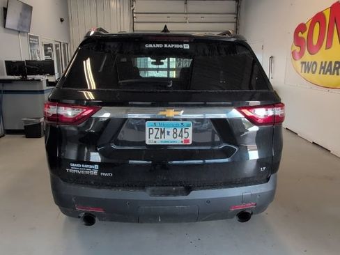 Used 2019 Chevrolet Traverse LT AWD/4WD image 4