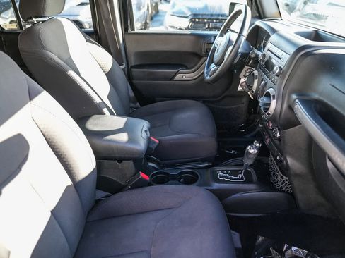 Used 2017 Jeep Wrangler Unlimited Sport w/ Quick Order Package 24S image 15