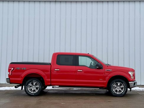 Used 2017 Ford F150 XLT w/ Equipment Group 302A Luxury image 6