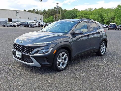 Used 2023 Hyundai Kona SEL w/ Cargo Package AWD/4WD image 4