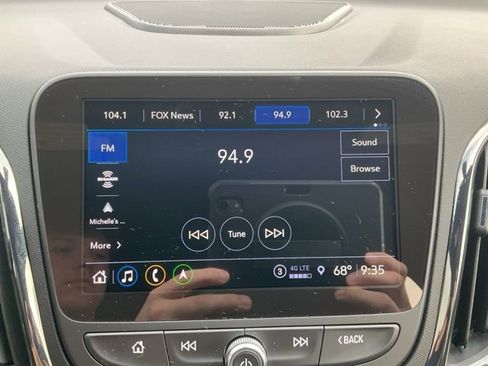 Used 2024 Chevrolet Equinox RS w/ RS Leather Package AWD/4WD image 5