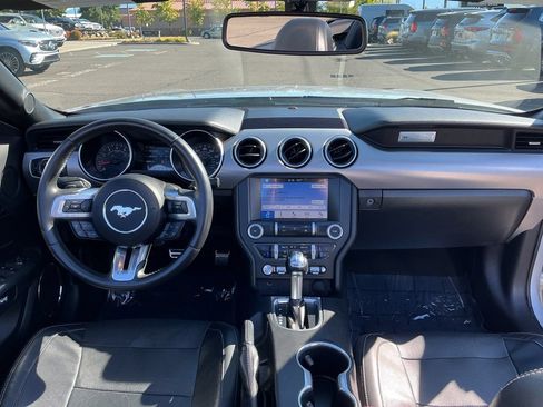 Used 2019 Ford Mustang GT Premium RWD image 26