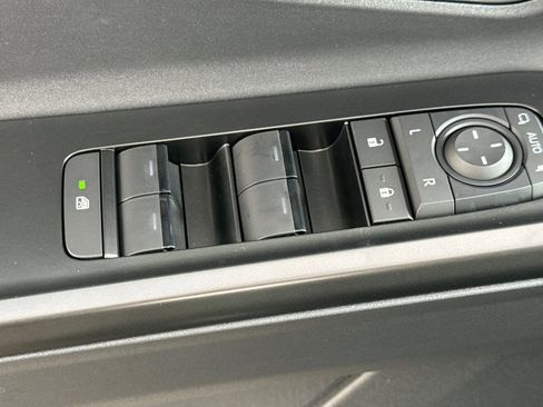 New 2026 Toyota C-HR AWD/4WD image 12