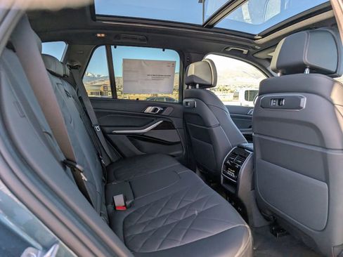 New 2026 BMW X5 xDrive40i w/ Climate Comfort Package image 17