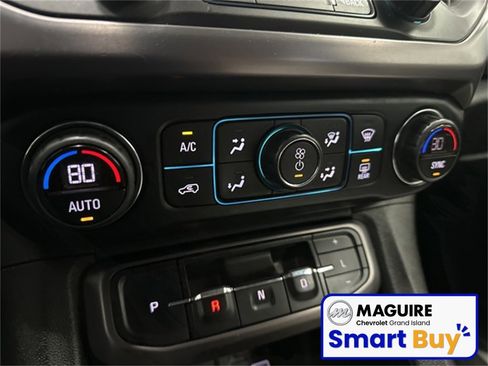 Used 2020 GMC Acadia AT4 image 13