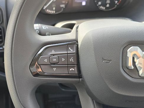 Used 2025 RAM ProMaster 3500 w/ Convenience Group image 28