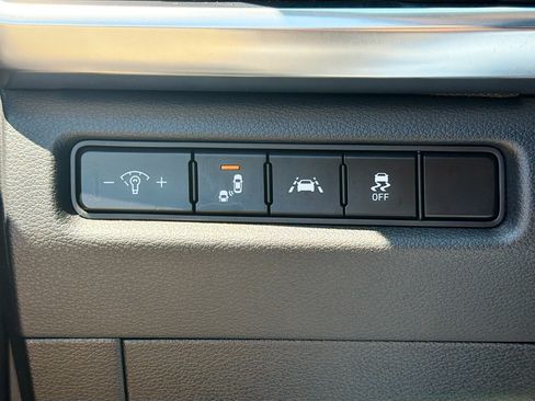 Used 2022 Kia Telluride LX AWD/4WD image 17