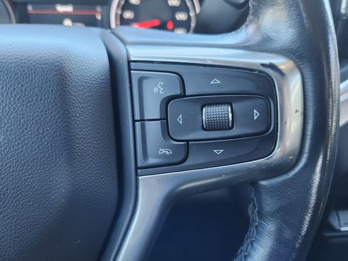 Used 2020 Chevrolet Silverado 1500 LT w/ All-Star Edition image 17