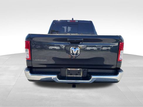 Used 2021 RAM 1500 Big Horn RWD image 12