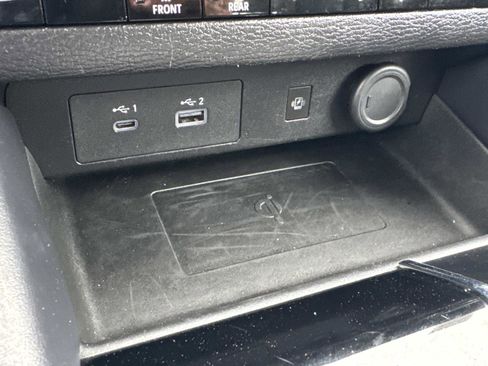 Used 2024 Mitsubishi Outlander FWD image 30