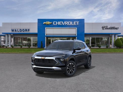 New 2026 Chevrolet TrailBlazer LT w/ Driver Confidence Package AWD/4WD image 9