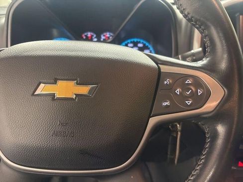 Used 2020 Chevrolet Colorado LT w/ LT Convenience Package image 16