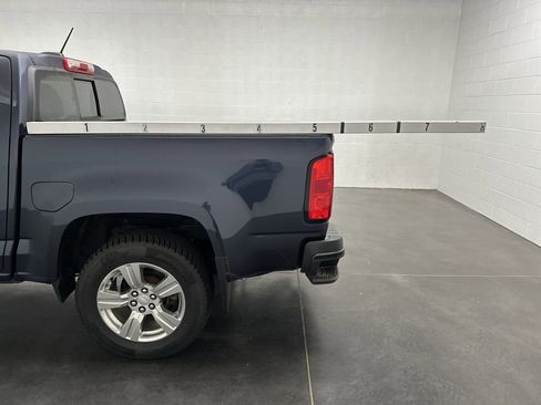 Used 2018 Chevrolet Colorado Z71 w/ Centennial Edition AWD/4WD image 6