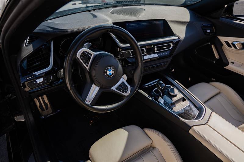Used 2020 BMW Z4 sDrive30i w/ M Sport Package RWD image 16