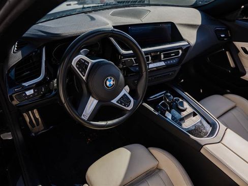 Used 2020 BMW Z4 sDrive30i w/ M Sport Package RWD image 16