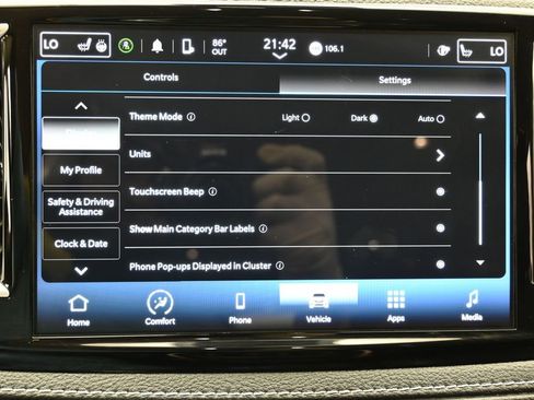 Used 2023 Chrysler Pacifica Touring-L FWD image 25