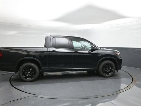 New 2026 Honda Ridgeline Black Edition image 11