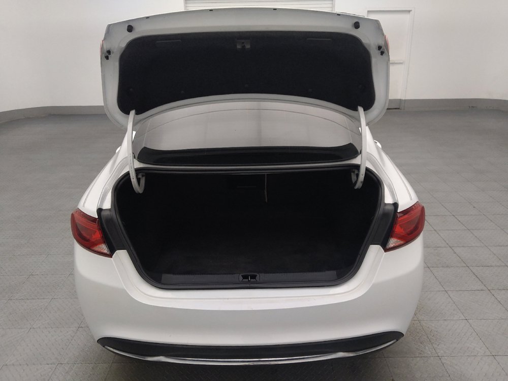 Used 2016 Chrysler 200 Limited FWD image 29