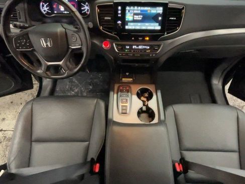 Certified 2024 Honda Passport EX-L image 24