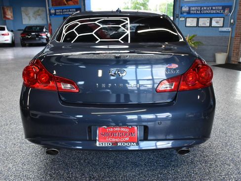Used 2011 INFINITI G37 x Sedan w/ Premium Pkg AWD/4WD image 4
