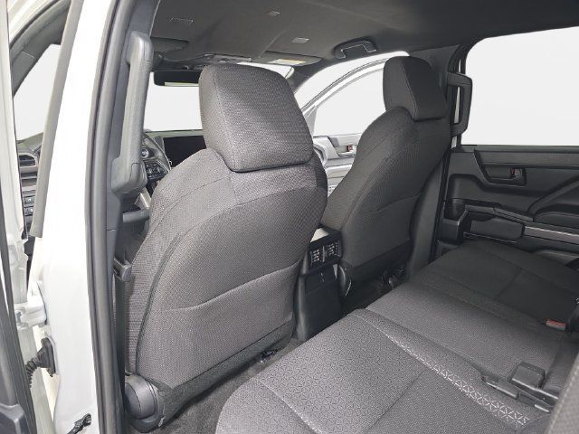 Used 2025 Toyota 4Runner SR5 AWD/4WD image 12