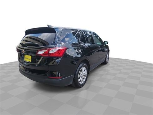 Certified 2020 Chevrolet Equinox LS w/ LS Convenience Package image 8
