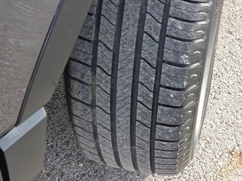 Used 2020 Honda CR-V LX image 12