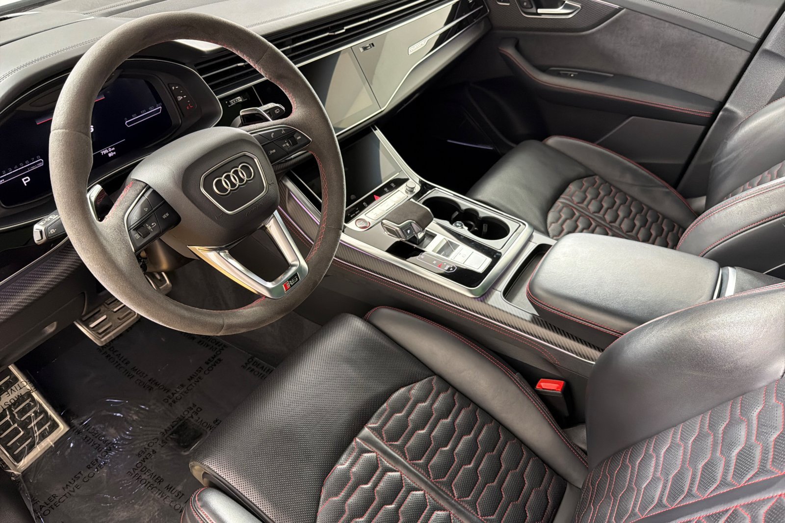 Used 2024 Audi RS Q8 AWD/4WD image 9