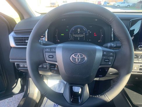 New 2026 Toyota Camry LE image 16