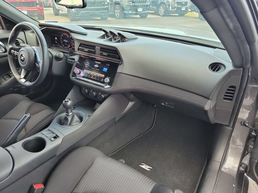 Used 2025 Nissan Z Sport w/ Floor Mat Package RWD image 25