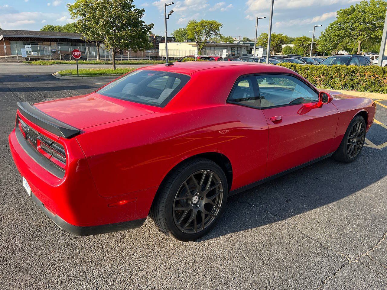 Used 2015 Dodge Challenger SXT RWD image 13