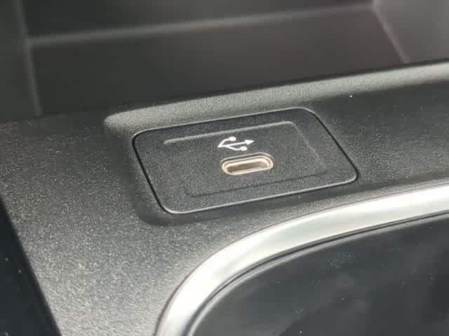 Certified 2026 Mercedes-Benz CLA 250 4MATIC image 31