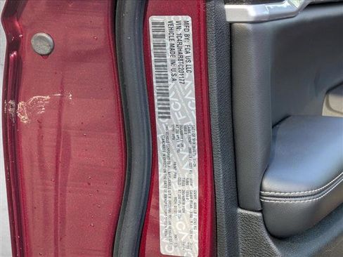 New 2026 Jeep Grand Cherokee Altitude image 22