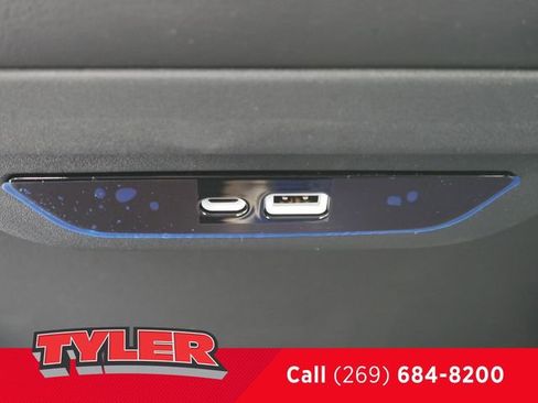 New 2026 Chrysler Pacifica Select FWD image 41