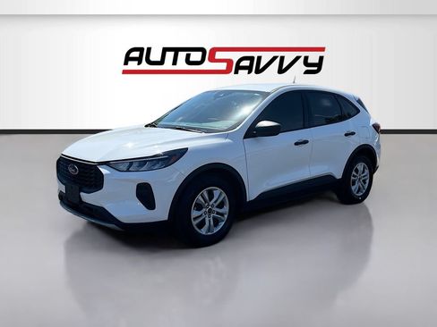 Used 2023 Ford Escape FWD image 3