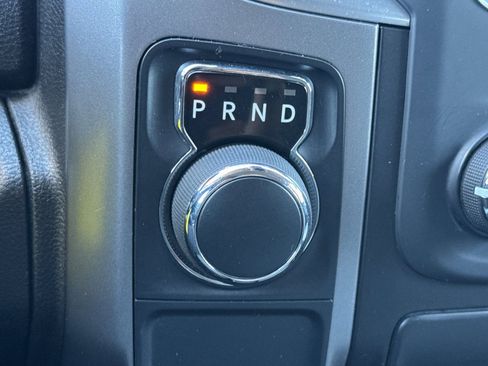 Used 2022 RAM 1500 Classic SLT image 22