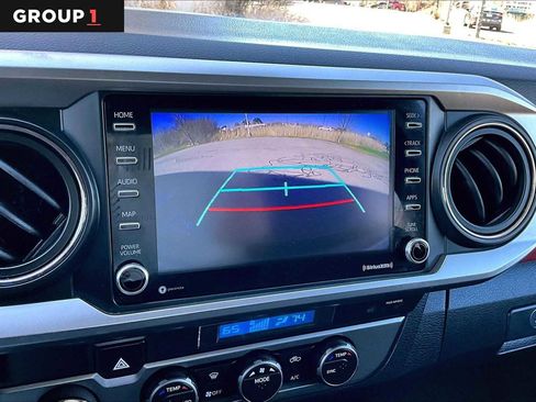 Certified 2023 Toyota Tacoma SR5 AWD/4WD image 29
