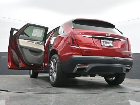 Used 2025 Cadillac XT5 Premium Luxury AWD/4WD image 75