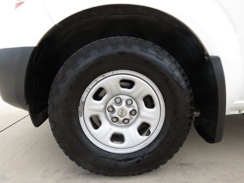 Used 2018 Nissan Frontier S w/ Work Truck Package image 10