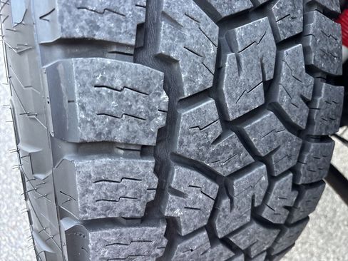 Used 2023 Jeep Wrangler Sahara image 34