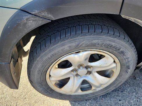 Used 2014 Subaru Forester 2.5i image 3