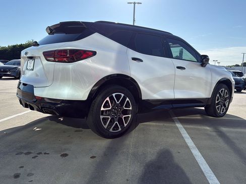 Used 2023 Chevrolet Blazer RS w/ Driver Confidence II Package FWD image 8