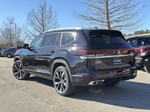 New 2026 Volkswagen Atlas SEL Premium R-Line AWD/4WD image 10