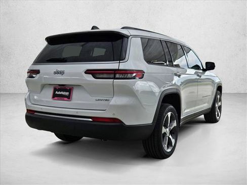 New 2026 Jeep Grand Cherokee L Limited RWD image 2
