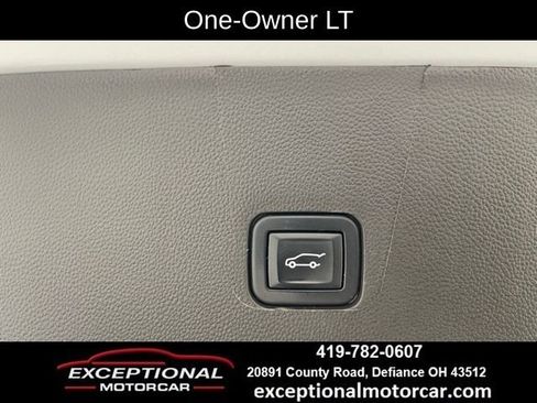 Used 2023 Chevrolet Traverse LT FWD image 47