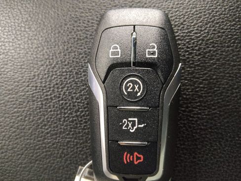 Used 2016 Ford Explorer Sport AWD/4WD image 32