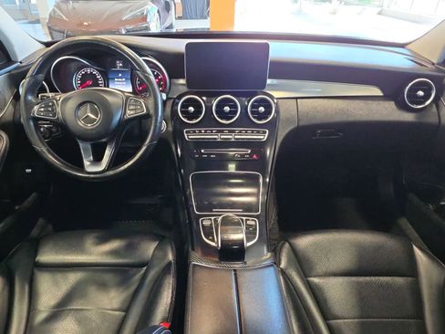 Used 2016 Mercedes-Benz C 300 4MATIC Sedan image 32