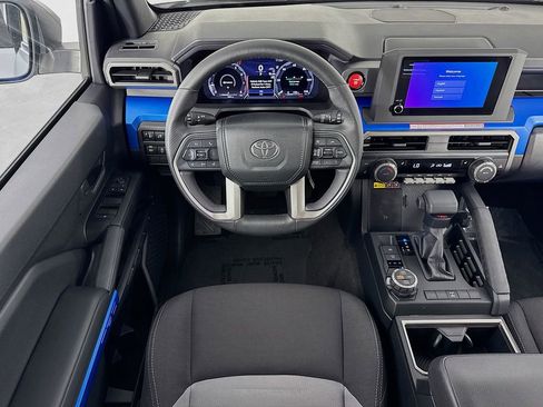 Used 2025 Toyota 4Runner TRD Off-Road image 26