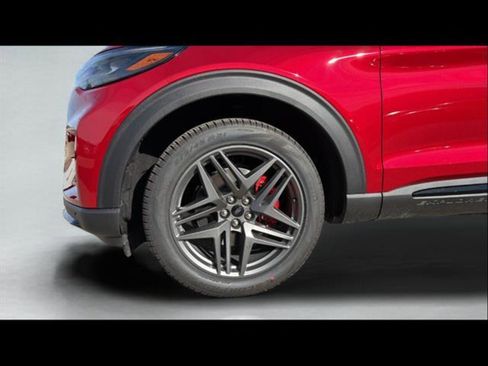 New 2026 Ford Explorer ST-Line w/ ST-Line Street Pack image 22